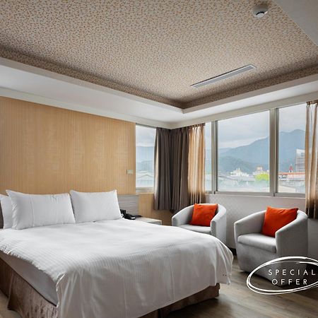 West Hotel Puli Εξωτερικό φωτογραφία