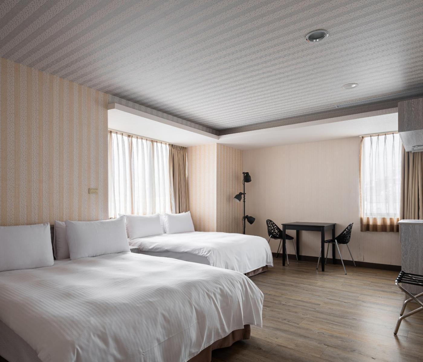 West Hotel Puli Εξωτερικό φωτογραφία
