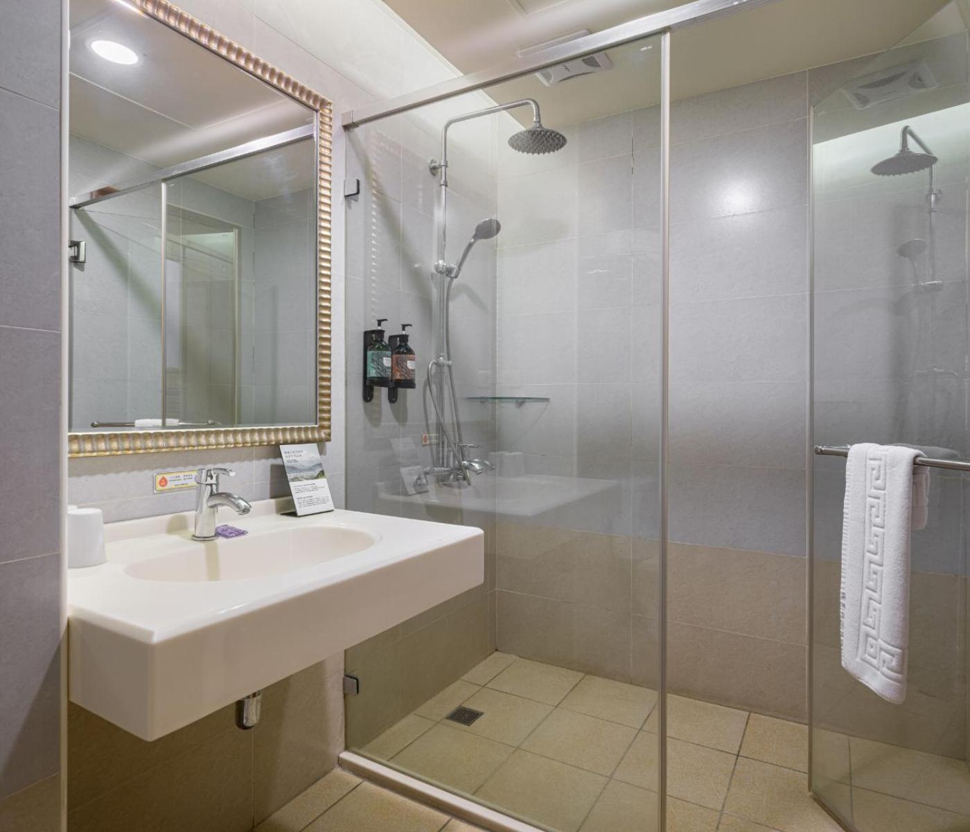 West Hotel Puli Εξωτερικό φωτογραφία